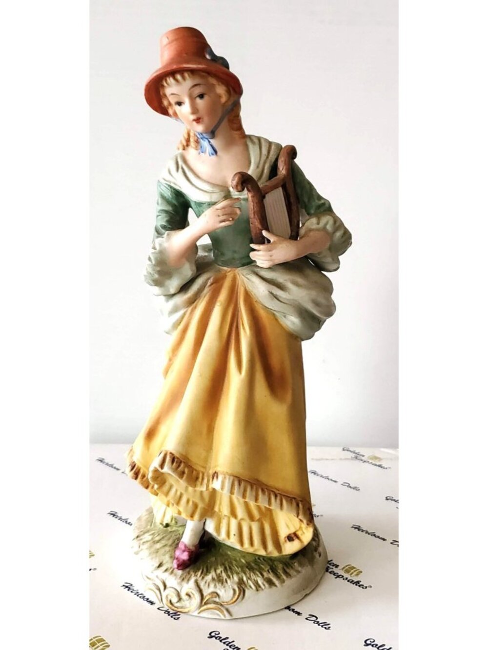 VINTAGE CAPODIMONTE WOMAN WITH A LYRE HAND PAINTED PORCELAIN CERAMIC FIGURINE